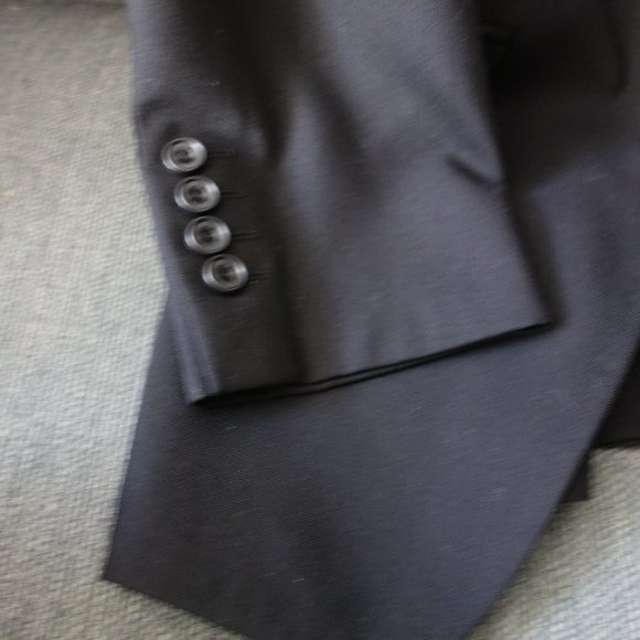 Dress Suit Pure Wool Suit Made in Canada - Picture 3 of 14